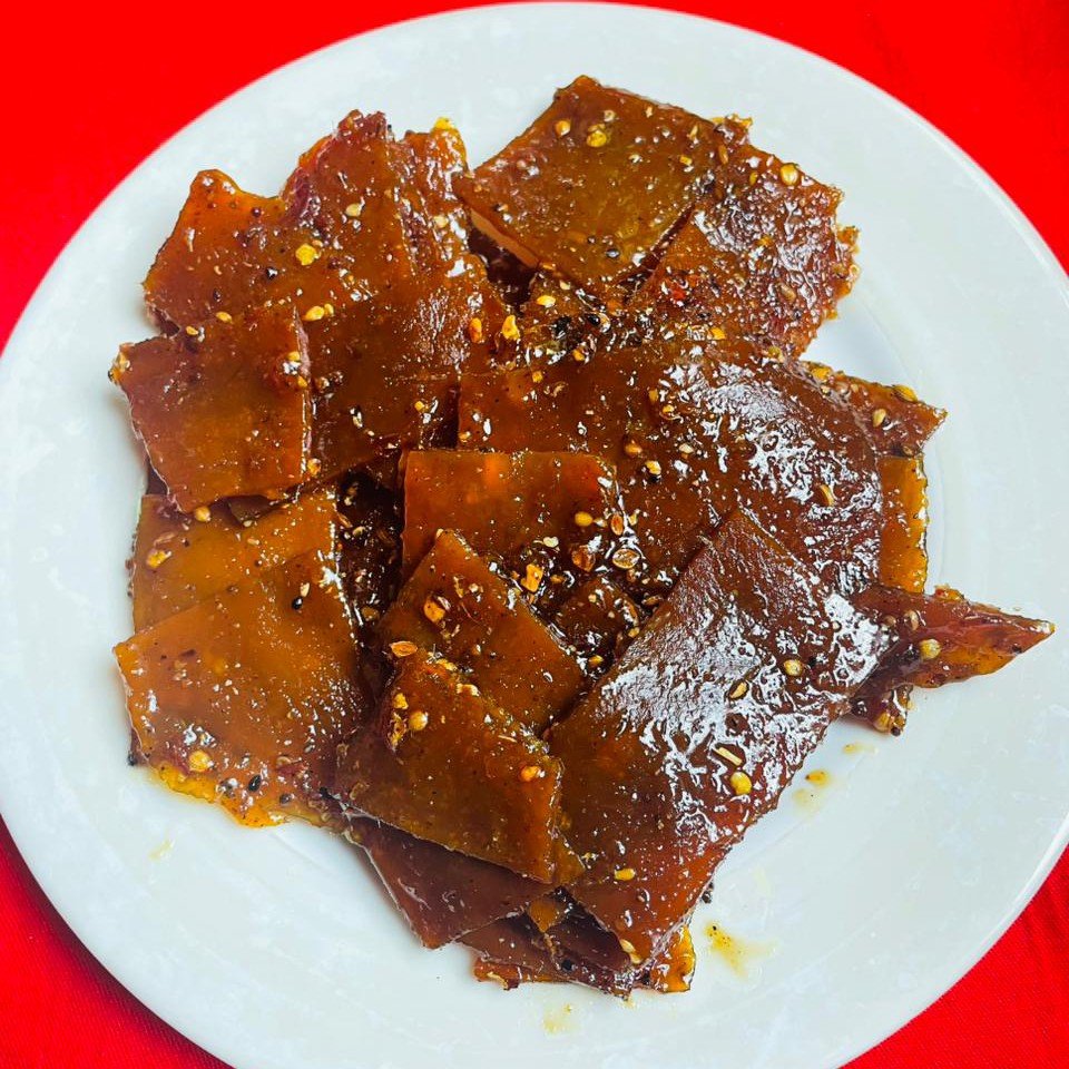 টক ঝাল মিষ্টি আমসত্ত্ব